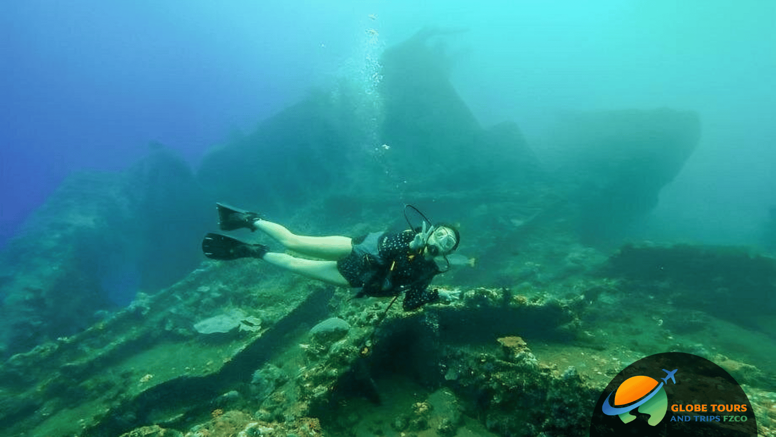 Dubai Scuba Diving Tour